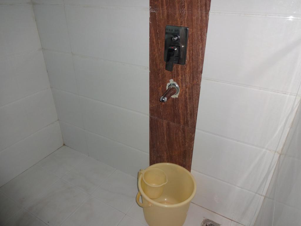 Sheetal International Rain Basera Rāipur エクステリア 写真